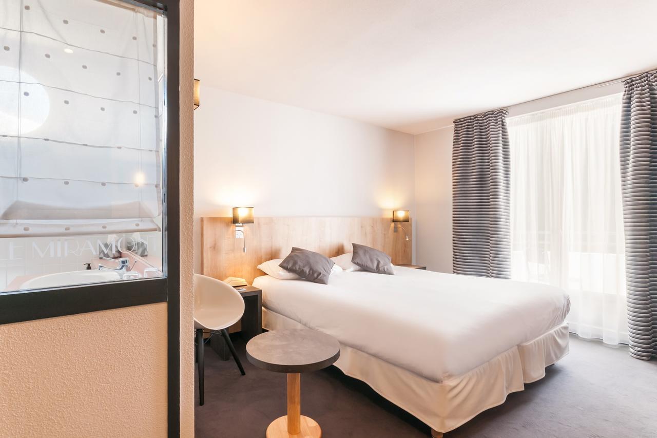 Logis Hotel Le Miramont Argelès-Gazost Zewnętrze zdjęcie